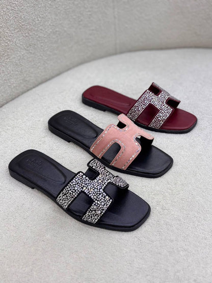 Hermes 
100 dhs🇦🇪🇦🇪
Size 36-42

Zain55
♥️♥️♥️