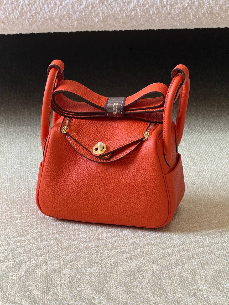 Hermes 

mini lindy 18cm💕

master quality😍

with box❤️
340 dhs✅

Zain52
♥️♥️♥️