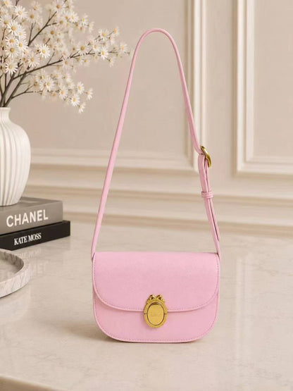 DIOR 
23cm
110 dhs💛
with box

Zain44
♥️♥️♥️