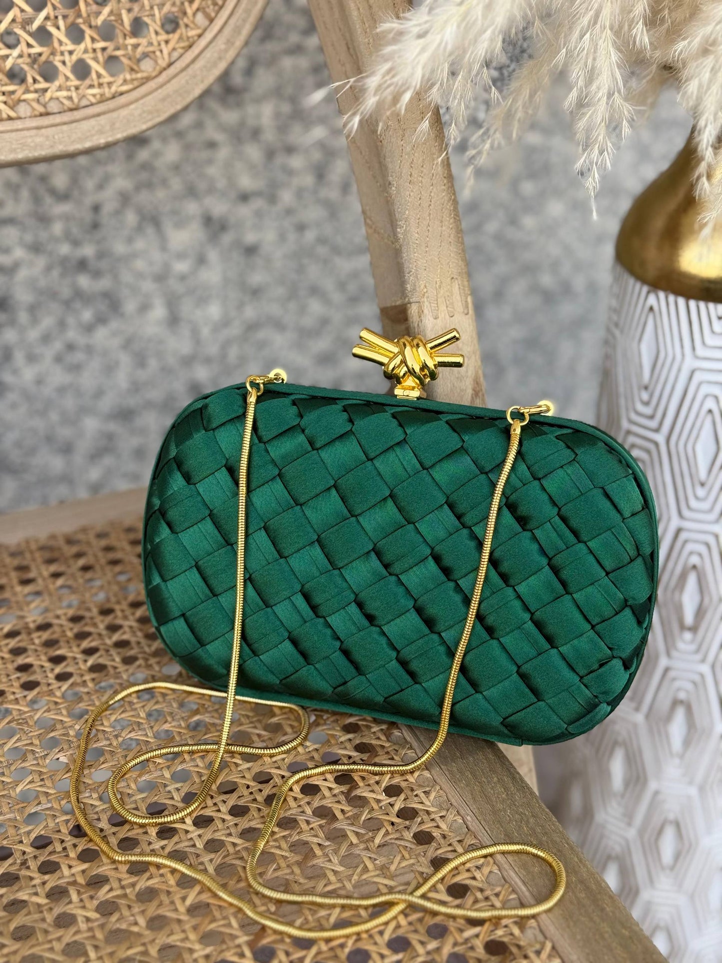 BOTTEGA VENETA
20cm
380 dhs🗽
Top quality 
With box🎁

Zain167
♥️♥️♥️