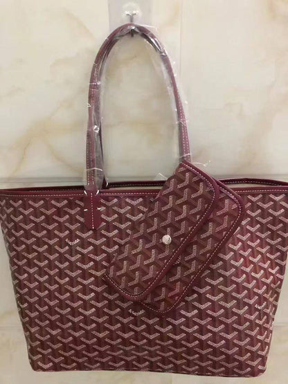 Goyard
85 dhs❤️

Zain143
♥️♥️♥️