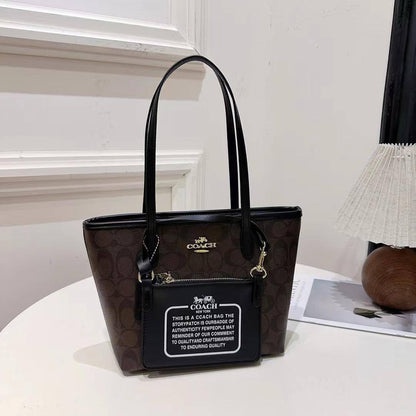 COACH
👑Good  QUALITY 
SIZE：31
80 dhs🪙💕

Zain04
♥️♥️♥️