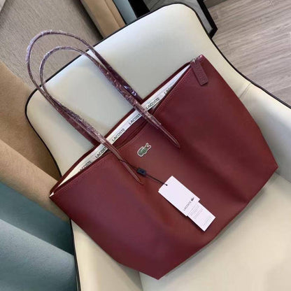 🌟 Alo Tote
1️⃣ First quality 
Size : 48 * 32 cm
65 dhs✅

Zain115
♥️♥️♥️