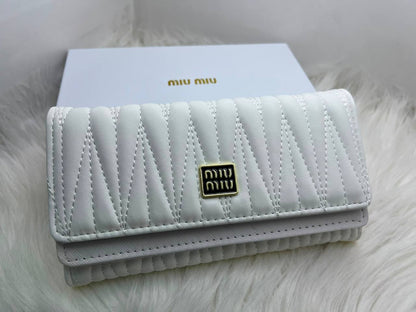 Wallets
45 dhs🇦🇪🇦🇪

Zain182
♥️♥️♥️