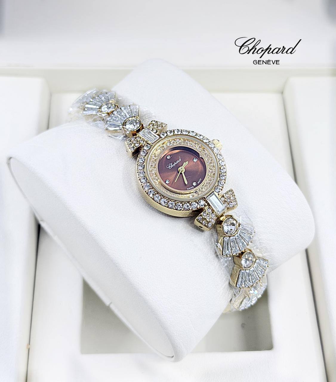 Chopard Ladies
55 dhs✅

Zain29
♥️♥️♥️