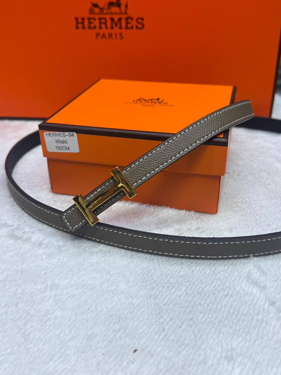 Hermes Belt
With box
50 dhs✅

Zain93
♥️♥️♥️