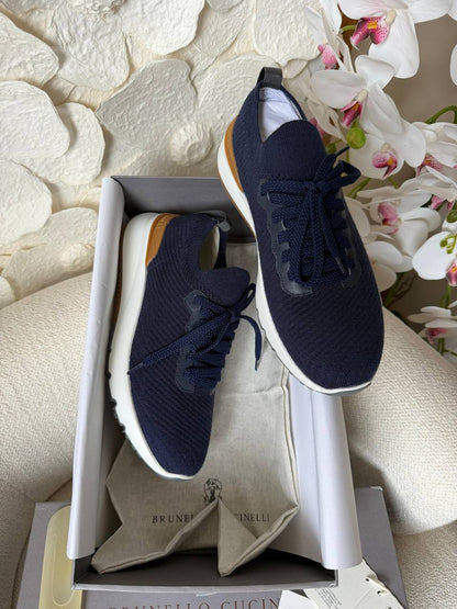 BRUNELLO CUCINELLI
*VIP QUALITY*
*SIZE: 40 TO 46*
500 dhs🇦🇪

Zain185
♥️♥️♥️