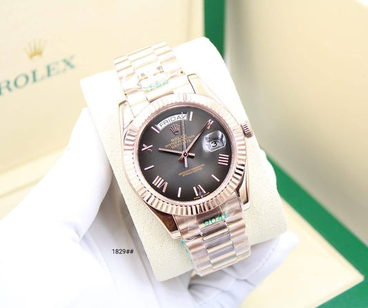 Rolex men auto
240 dhs✅

Zain304
♥️♥️♥️