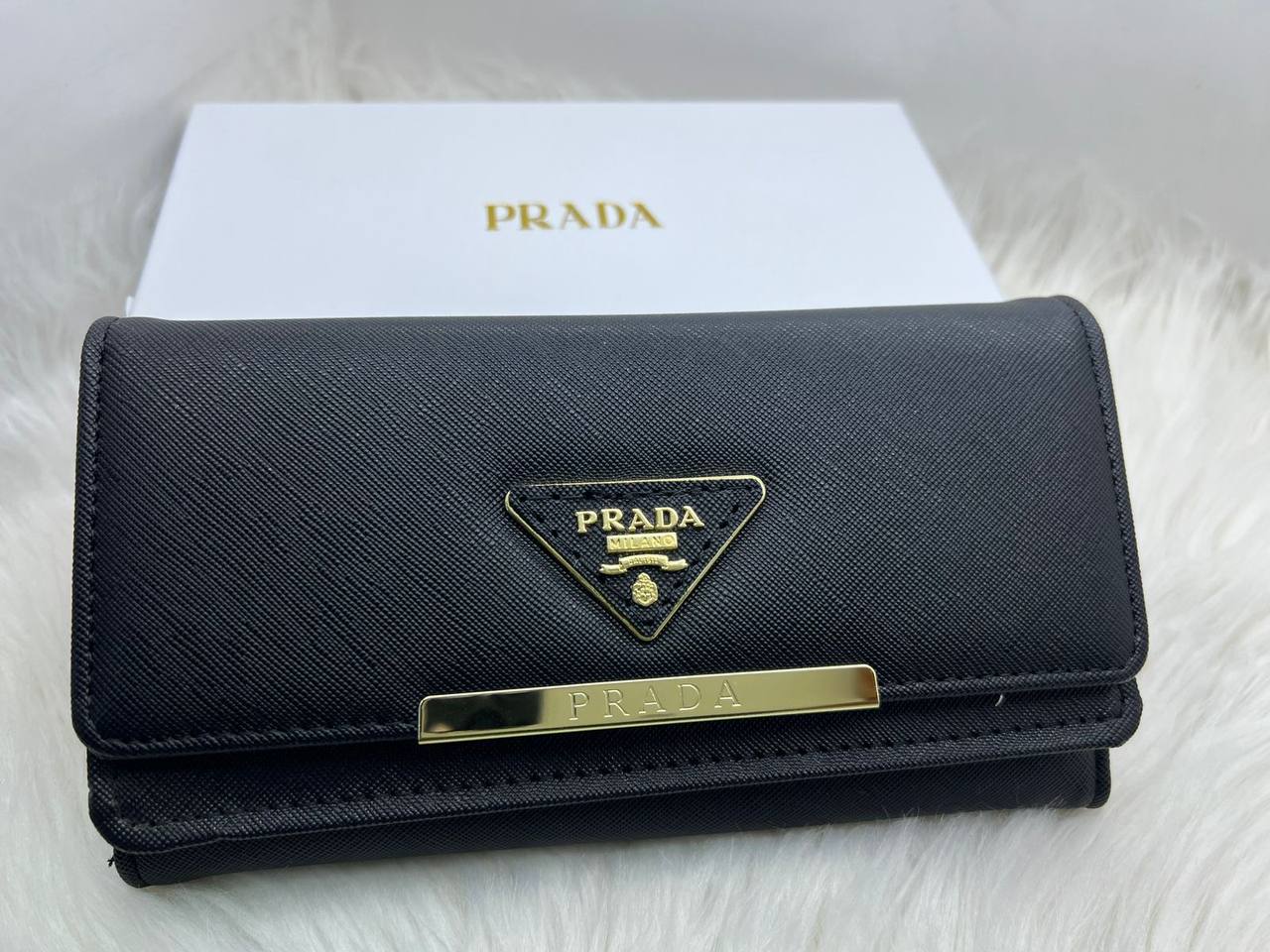Wallets
50 dhs✅

with box
🎁🎁🎁

Zain182
♥️♥️♥️