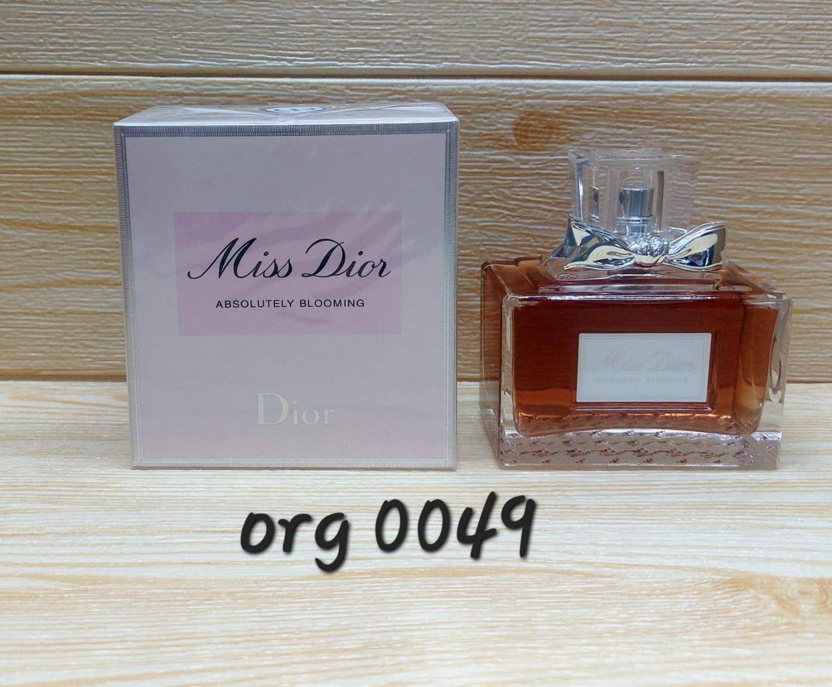 Mixed perfumes

50 dhs🇦🇪🇦🇪

Zain211
♥️♥️♥️