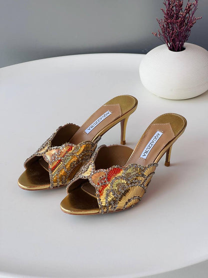 New aquzzura🌹
36_41
Super high quality 🌹
600 dhs🪙🖤

Zain176
♥️♥️♥️