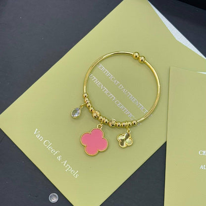 VCA bangle 
Fashion Quality 

30 dhs🪙
normal box

Zain48
💕💕💕