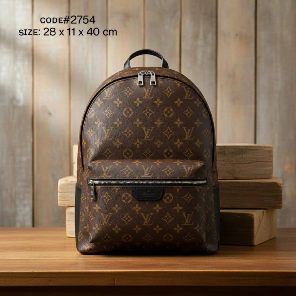 LOUIS VUITTON & GUCCI
BAGPACK / KNAPSACK
sɪʟᴠᴇʀ ʜᴀʀᴅᴡᴀʀᴇ
sɪᴢᴇ : 28 x 11 x 40 cm

60 dhs🪙🌨️

Zain31
♥️♥️♥️