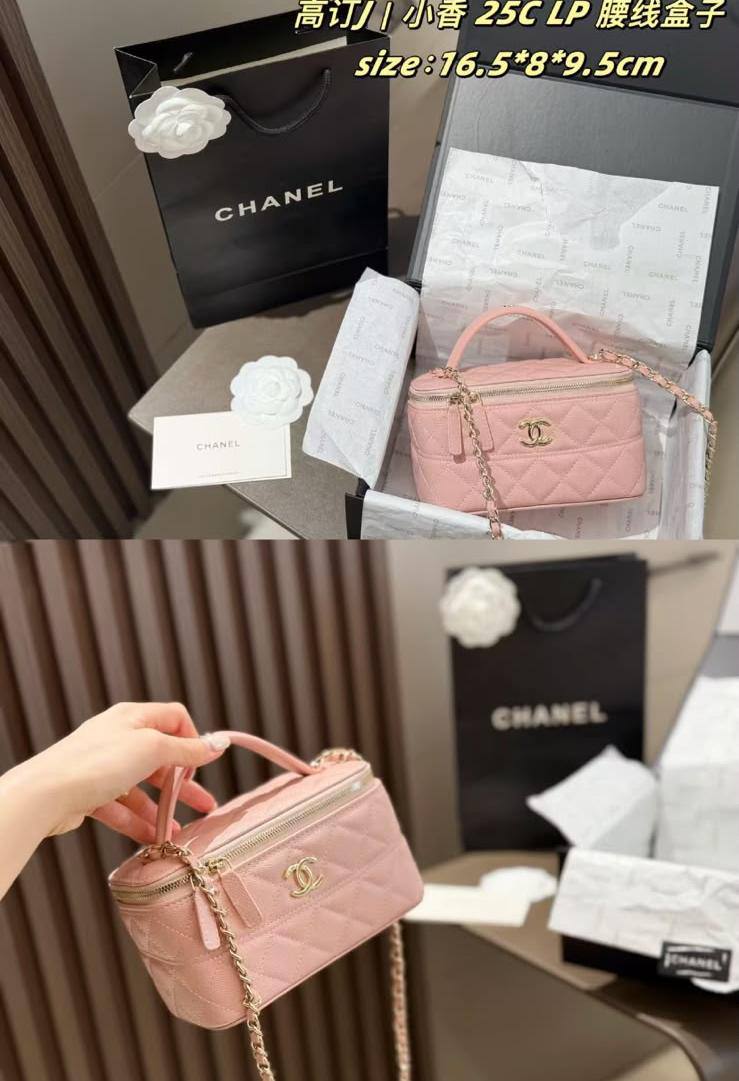 CHANEL
Vanity caviar inside mirror
Master quality
16cm 

with box
🎁🎁🎁

240 dhs✅

Zain95
♥️♥️♥️
