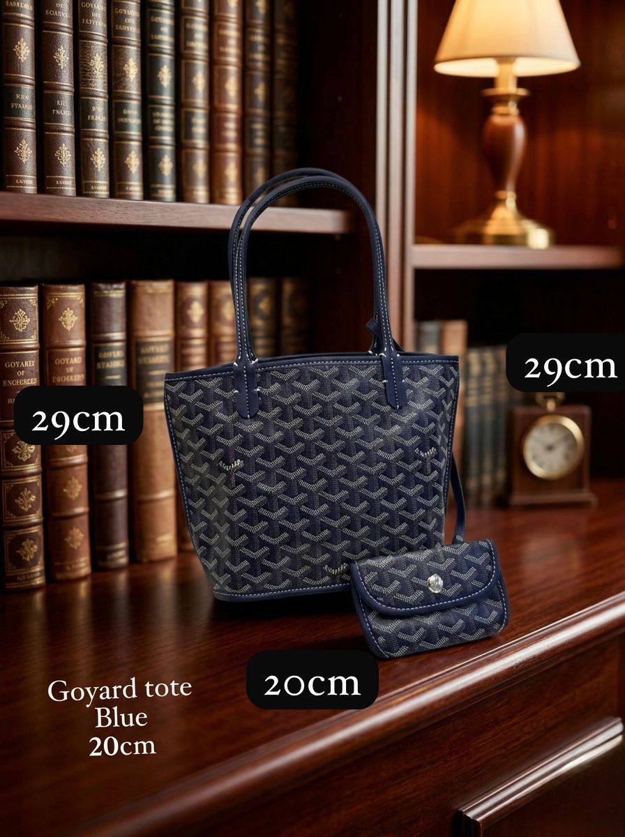 Goyard ᴍɪɴɪ ᴛᴏᴛᴇ
ʜᴀɴᴅʙᴀɢ/ᴘᴏᴜᴄʜ
ɴᴏ ʙᴏx 
ʟᴇᴀᴛʜᴇʀ
size:20ᴄᴍ
75 dhs✅

Zain56
♥️♥️♥️