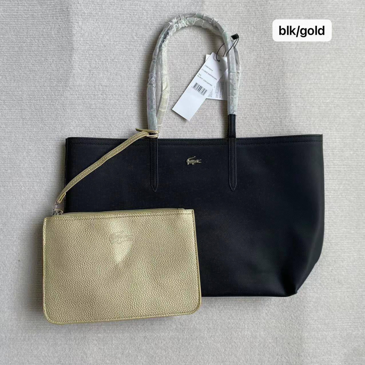 💗 Coach / LACOSTE

1⃣️First quality 

Size: 48 ~ 32 * 28.5 cm
85 dhs🇦🇪🇦🇪

Zain115
♥️♥️♥️