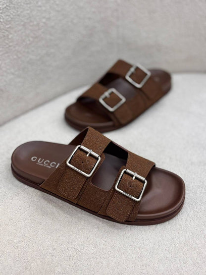 Gucci
120 dhs💓
Size 40-45

Zain55
♥️♥️♥️