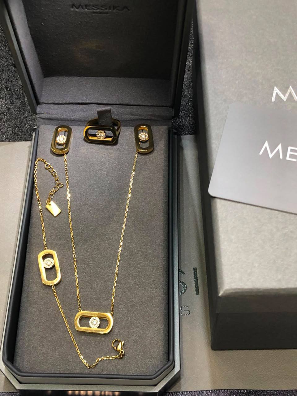 Messika
Set
170 dhs🇦🇪🇦🇪

Zain122
♥️♥️♥️