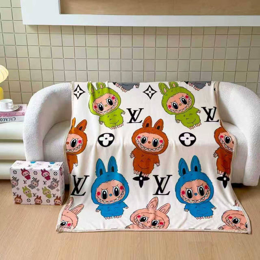 Blanket 

200*230 cm
Double size 

55 dhs💓

with box
🎁🎁🎁

Zain17
♥️♥️♥️