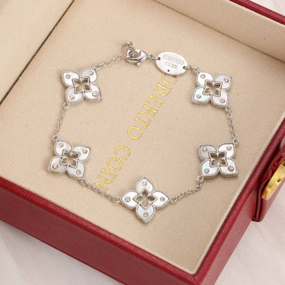 RBERTO COIN ❤️‍🔥
Breslat 💥
Master quality 💯
With normal boxes 📦 
70 dhs🪙

With master box 🗃️ 
125 dhs🪙

Zain216
♥️♥️♥️