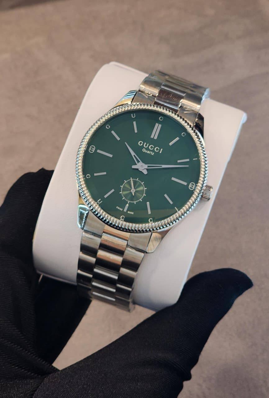 Gucci watch for men 
good quality 
220 dhs💓

Zain59
♥️♥️♥️