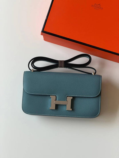 Hermes
constance 23cm 
super Master quality ✅with box📦
480 dhs✅

Zain51
♥️♥️♥️