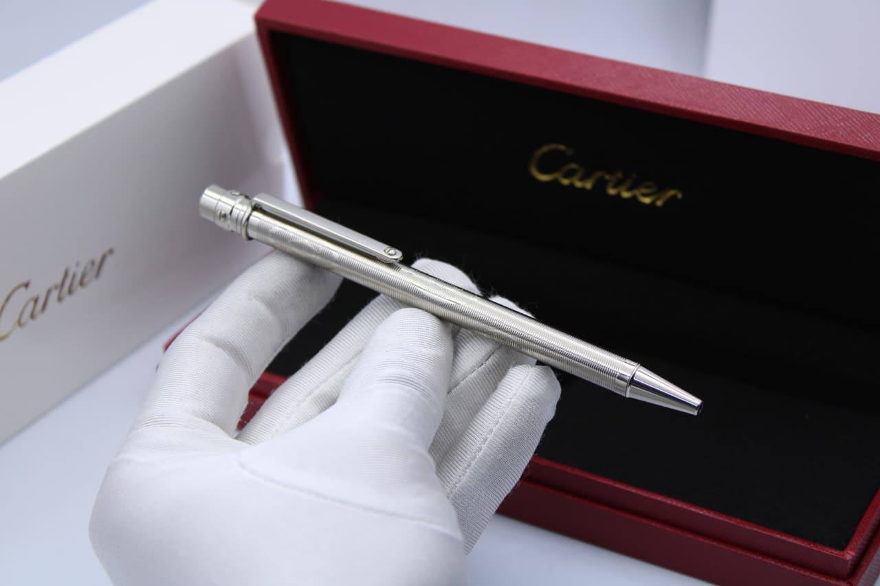 PEN WITH MASTER BOX
70 dhs✅

Zain304
♥️♥️♥️