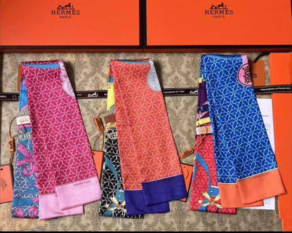 Silk   Bag scarf 
20 dhs💓

Zain93
♥️♥️♥️