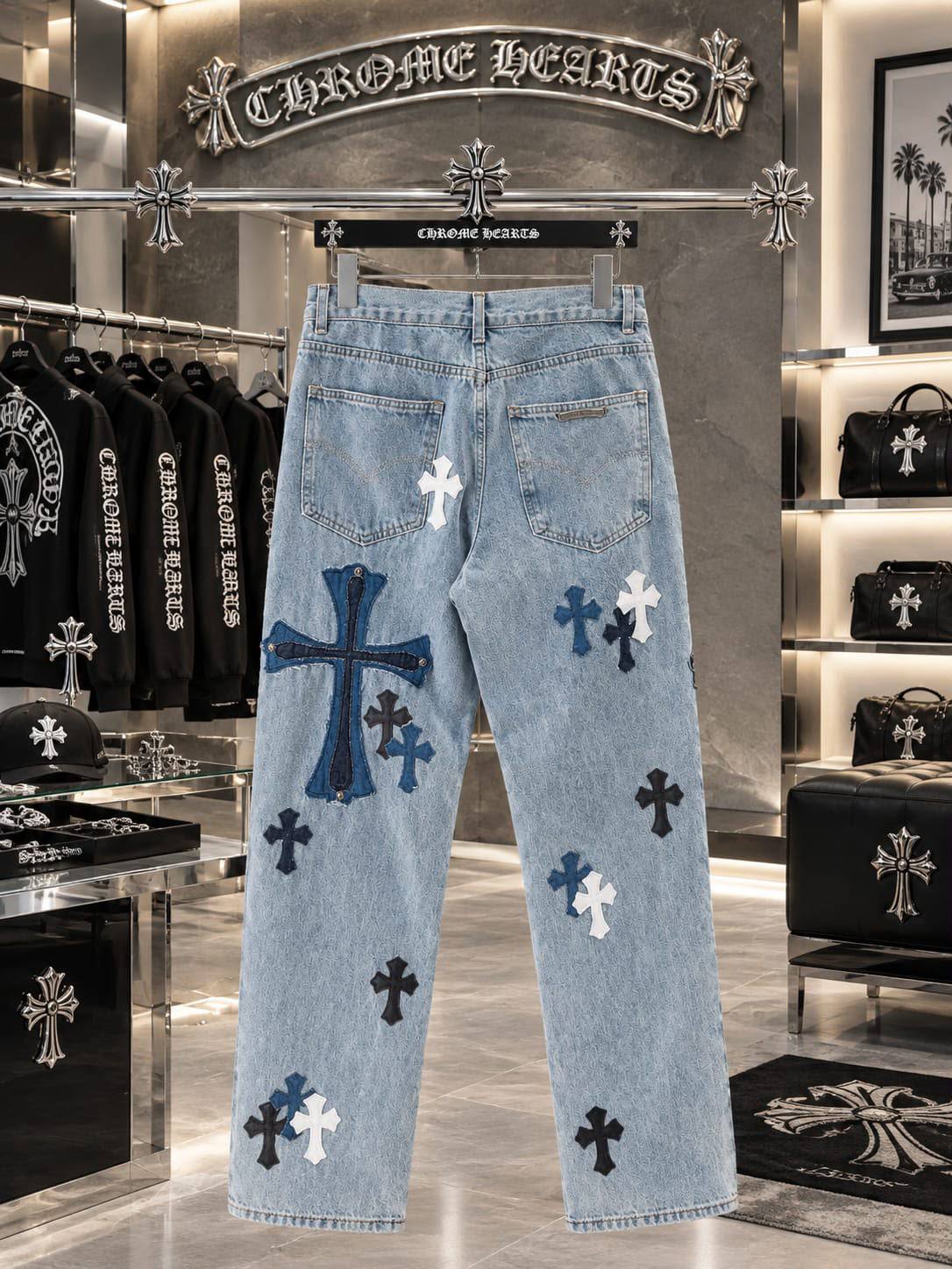 CHROME HEARTS
Super Master quality
Sizes: 30 to 36

450 dhs🇦🇪🇦🇪

Zain330
♥️♥️♥️