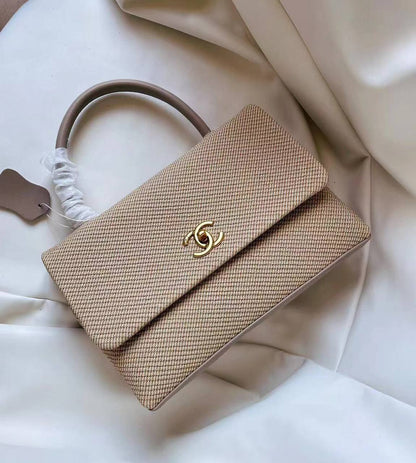 Chanel
Good Quality 
100 dhs✅

Zain250
♥️♥️♥️