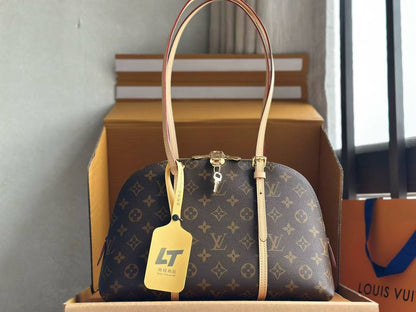 LV

Master Bags
For Price 👇 WhatsApp✅
0568585901 
0507557372
0552275751 Owner Zain 👌

Zain307
♥️♥️♥️