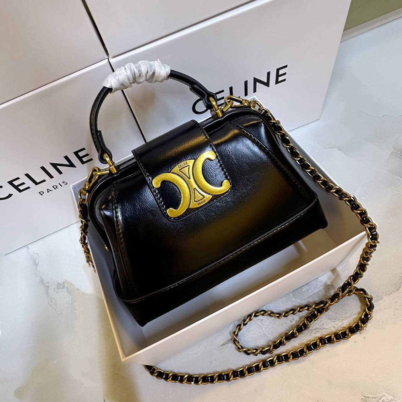 CELINE 
NEW CAME HIGH QUALITY 
WITH BOX 
🎁🎁🎁

125 dhs🇦🇪

Zain39
♥️♥️♥️