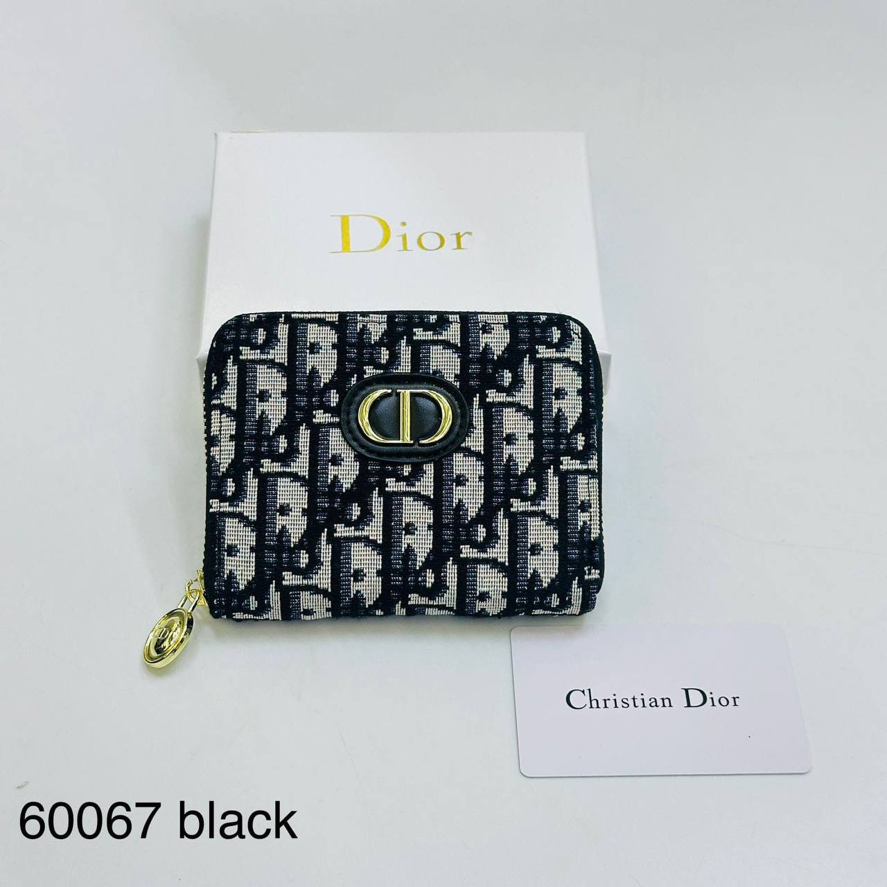 NEW CAME 
 SMALL WALLET 
GOOD QUALITY 
35 dhs🇦🇪

WITHBOX
🎁🎁🎁

Zain40
♥️♥️♥️