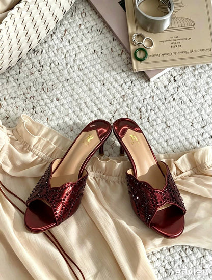 New
80 dhs🇦🇪🇦🇪

size 36 to 41

Zain161
♥️♥️♥️