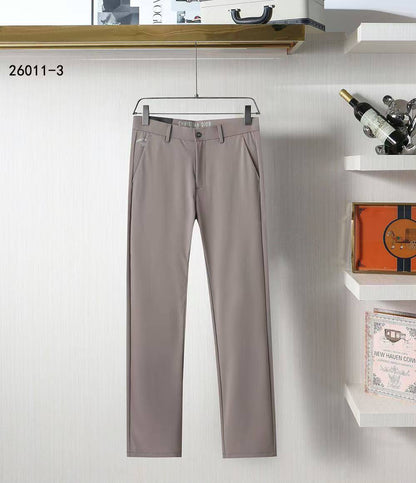 DIOR
Men’s Pant
Master Quality 
32/34/36/38/40
380 dhs✅

Zain276
♥️♥️♥️
