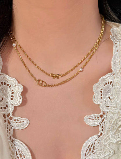 Dior ❤️‍🔥
Necklace 🐦‍🔥
Bracelet ❤️‍🔥
Master quality 💯
With normal boxes 📦 
85 dhs🇦🇪🇦🇪

With master box 🗃️ 
105 dhs🇦🇪🇦🇪

Zain216
♥️♥️♥️