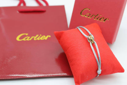 Bracelet 
55 dhs💓
+Box and paper bag🎁

Zain33
♥️♥️♥️