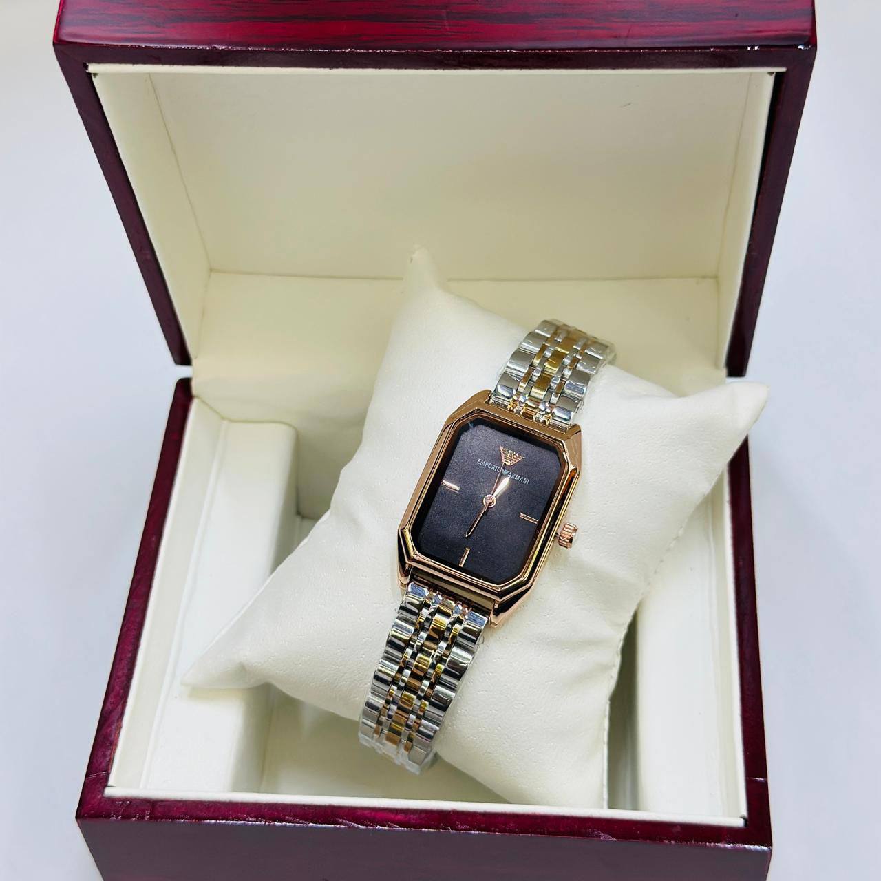 Armani
40 dhs✅

Zain40
♥️♥️♥️