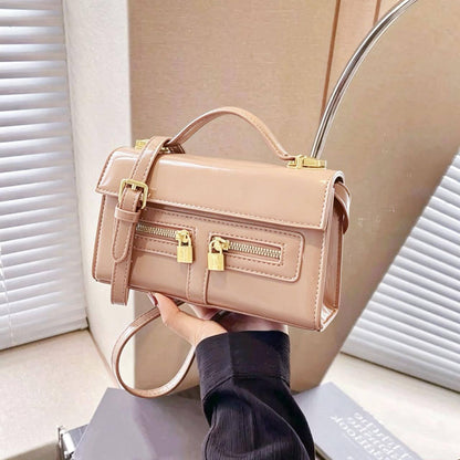 HERMES 

NEW CAME 
GOOD QUALITY 
WITH BOX 
90 dhs🇦🇪🇦🇪


Zain295
Zain39
♥️♥️♥️