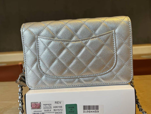Chanel
*Size 20 cm*
*Super Master*
For Price 👇 WTSP Text Zain 0568585901

Zain274
♥️♥️♥️