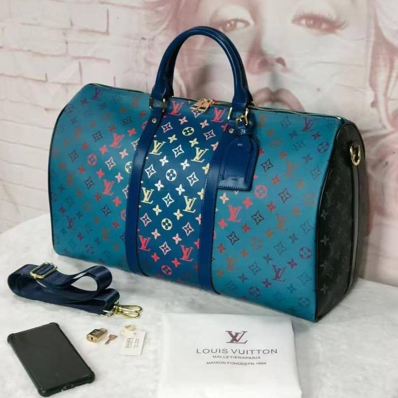 Travel bags

115 dhs🇦🇪🇦🇪

Zain26
♥️♥️♥️