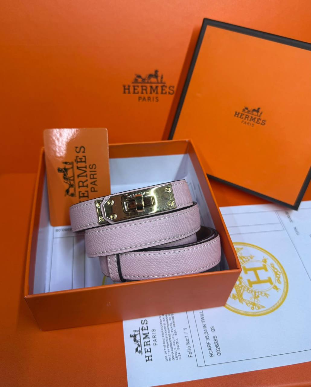 Hermes

With box

Zain93
♥️♥️♥️
