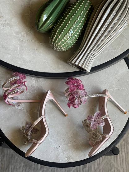 RENE CAOVILLA ✔️
SUPER MASTER QUALITY ✅
Size : 36 TO 41 🐾
650 dhs🗽

Zain113
♥️♥️♥️