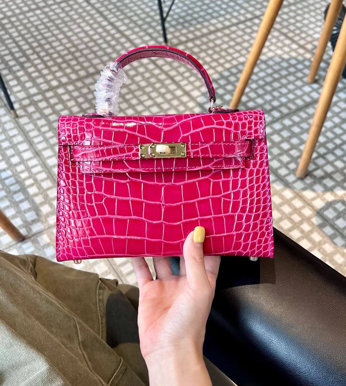 Hermes

340 dhs🇦🇪🇦🇪🇦🇪

Zain153
♥️♥️♥️