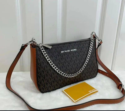 MK 

With Box 🎁🎁🎁

90 dhs🌺

Zain250
♥️♥️♥️