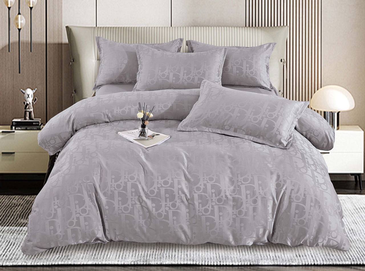 New collection 
Master 💥💥
Comfort set
100 %
Silk 
King size comfort 6pcs set 
1 comfort 240/220
1 fitted sheets 200/200+30
4 pillowcases 75/50
170 dhs🇦🇪

Zain99