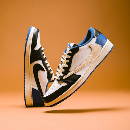 Jordan x Travis Scott x Fragment Air Jordan 1 Low
36-45 AVAILABLE😍
220 dhs❣️

Zain242
♥️♥️♥️