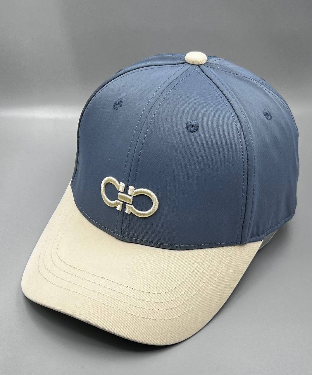 Caps
35 dhs💓

Zain182
♥️♥️♥️