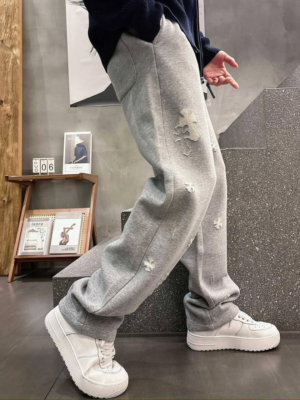 *NEW CHROME HEARTS*
*SUPER MASTER*
*SIZE :M,L,XL,XXL,XXXL* 
300 dhs🪙💚

Zain227
♥️♥️♥️