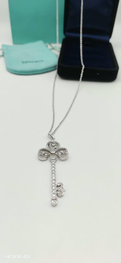 Tiffany & co

85 dhs🇦🇪🇦🇪

Zain122
♥️♥️♥️
